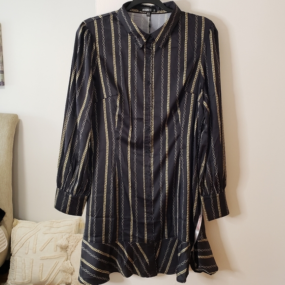 Missguided Shift Dress - Picture 2 of 5